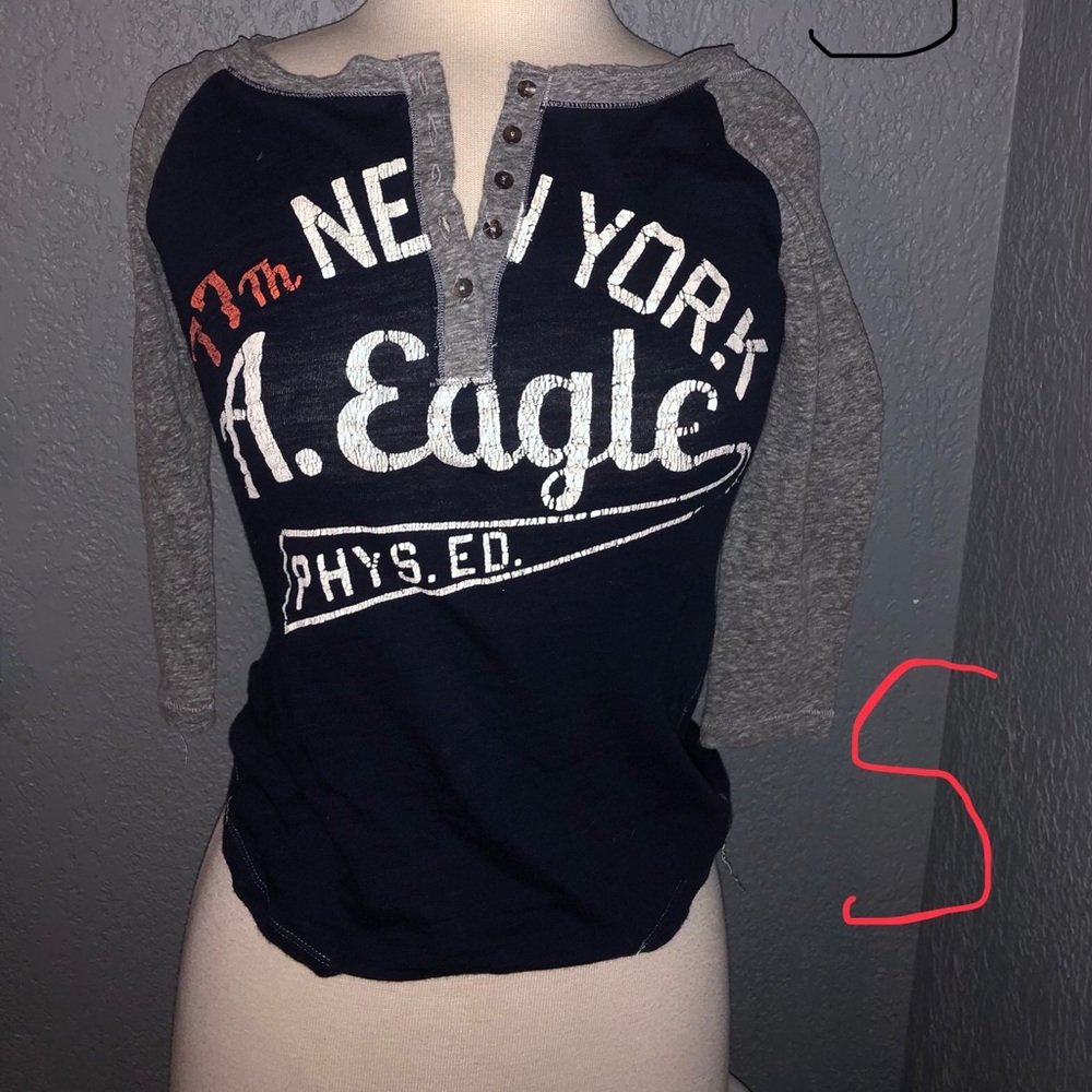 American eagle 3 quarter sleeve